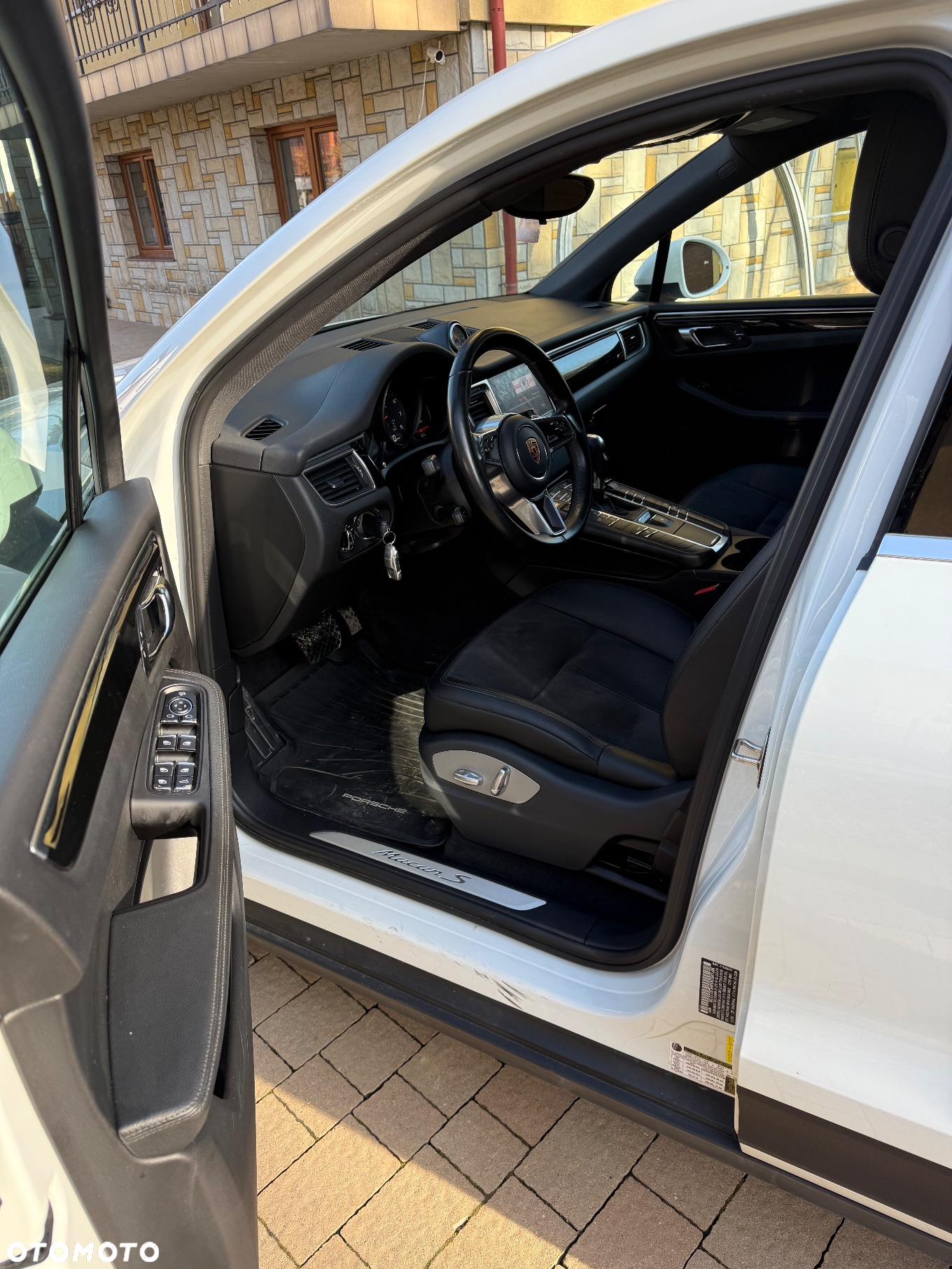 Porsche Macan S - 21