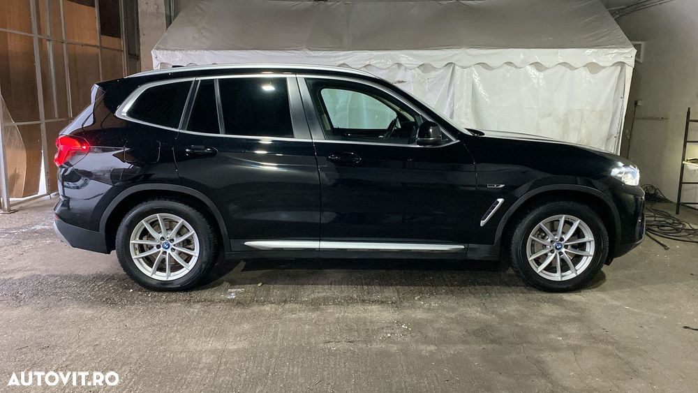 BMW X3 ver-xdrive20i-aut-xline - 3