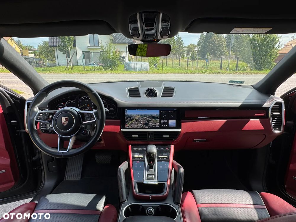 Porsche Cayenne - 10