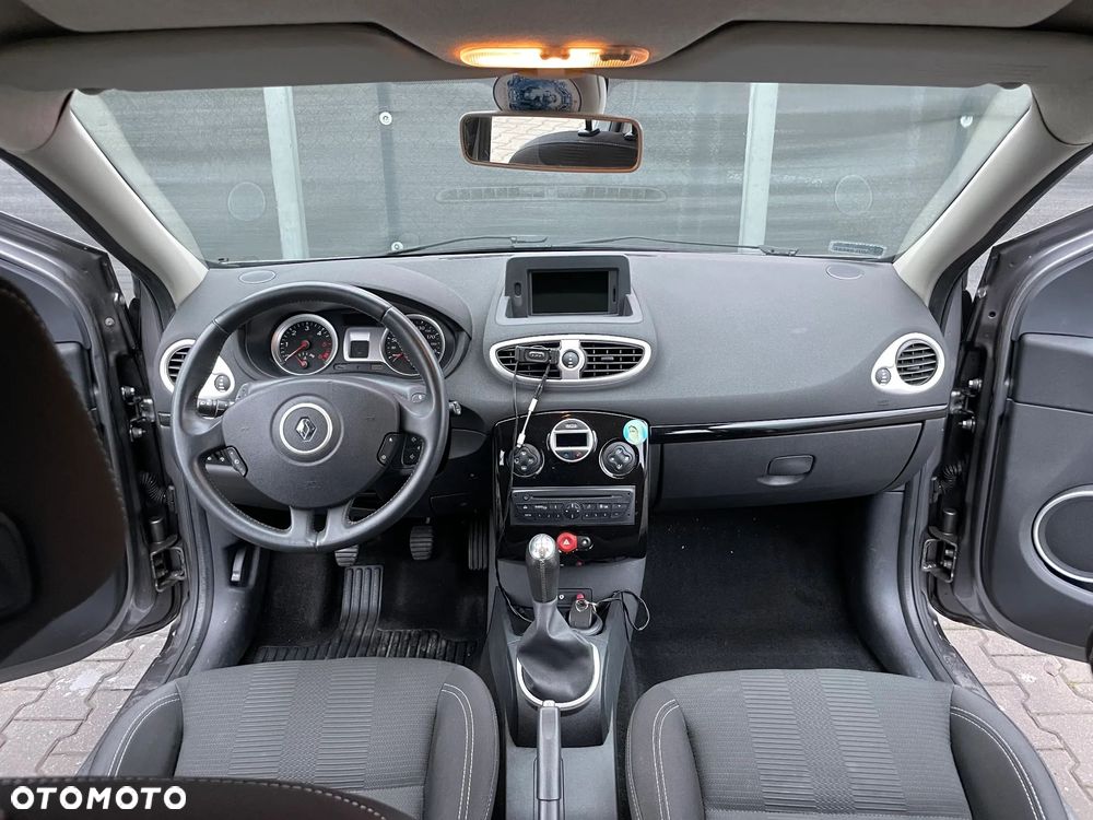 Renault Clio 1.5 dCi Dwudziestka - 7