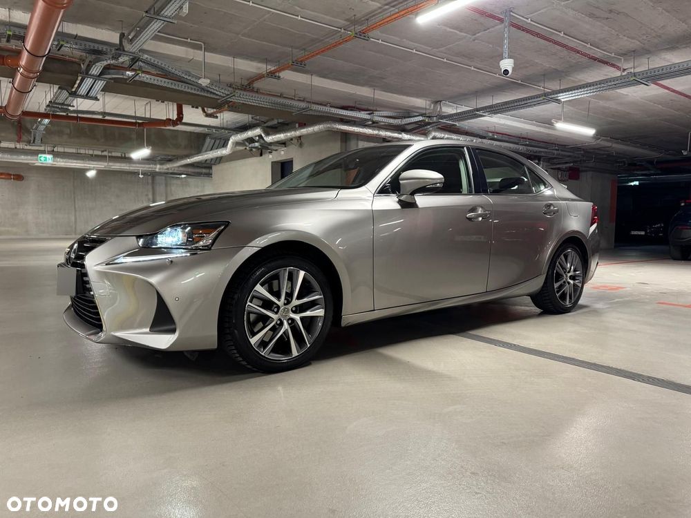 Lexus IS 200t Elegance - 7