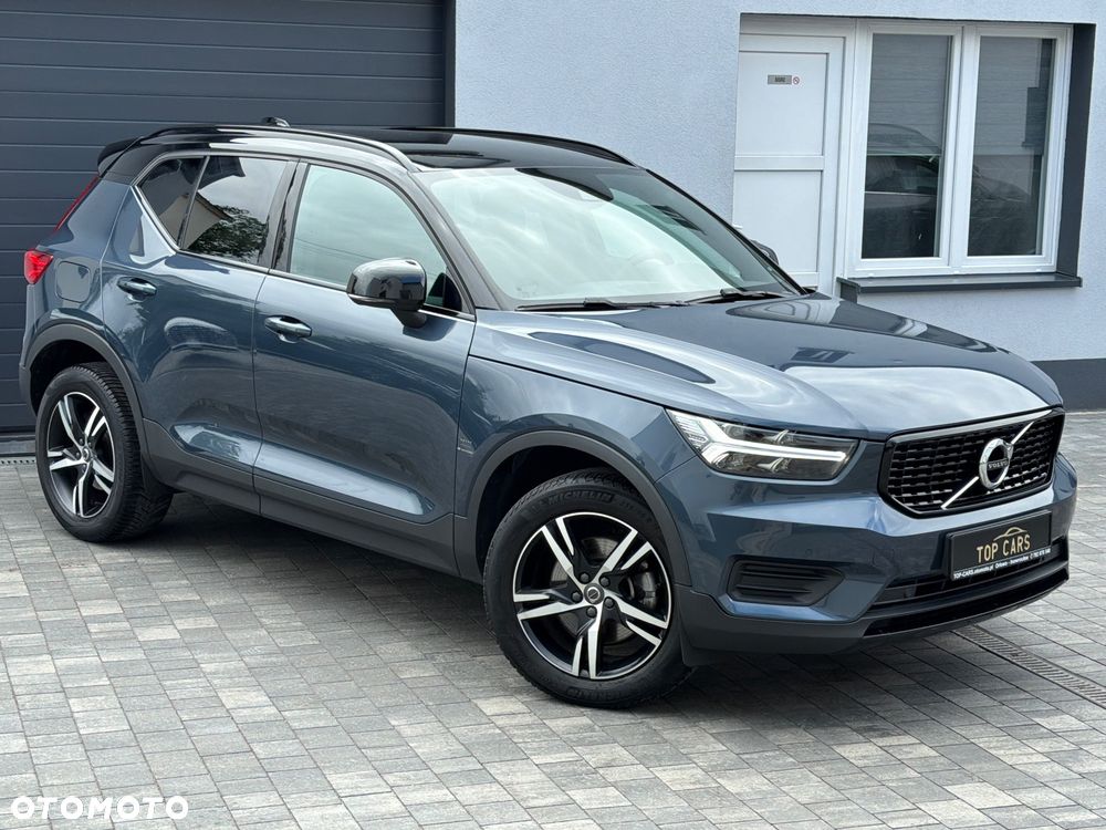 Volvo XC 40 B3 B DKG Ultra Dark - 3