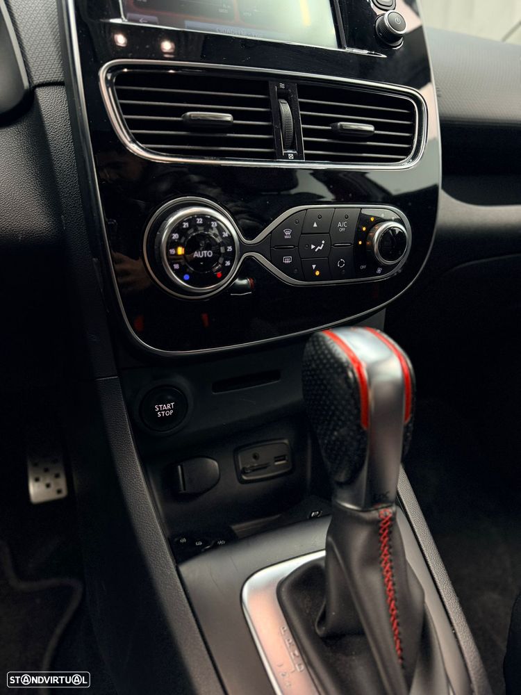 Renault Clio 1.6 T RS Trophy EDC - 15
