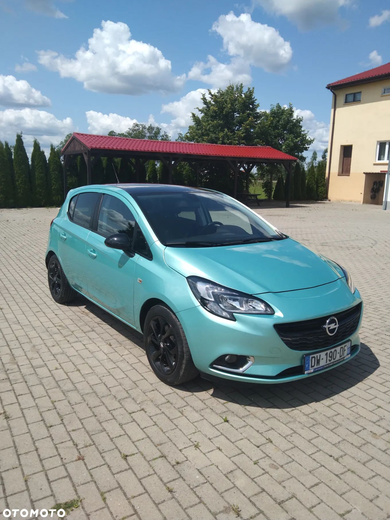 Opel Corsa 1.4 16V Sport - 1
