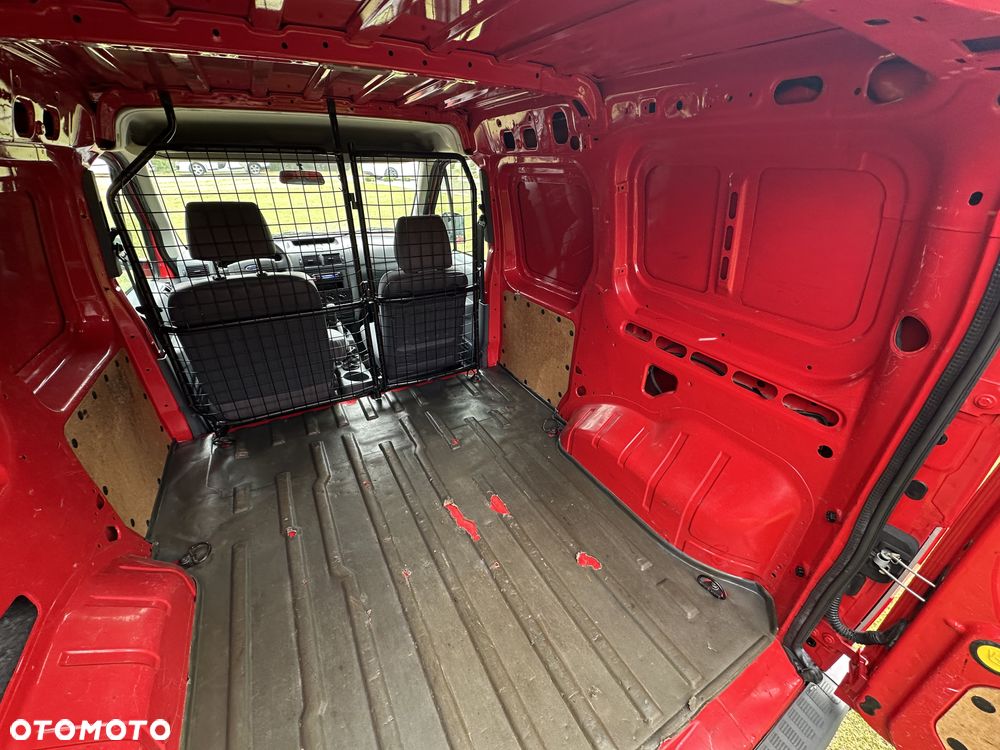 Ford Transit Connect - 24