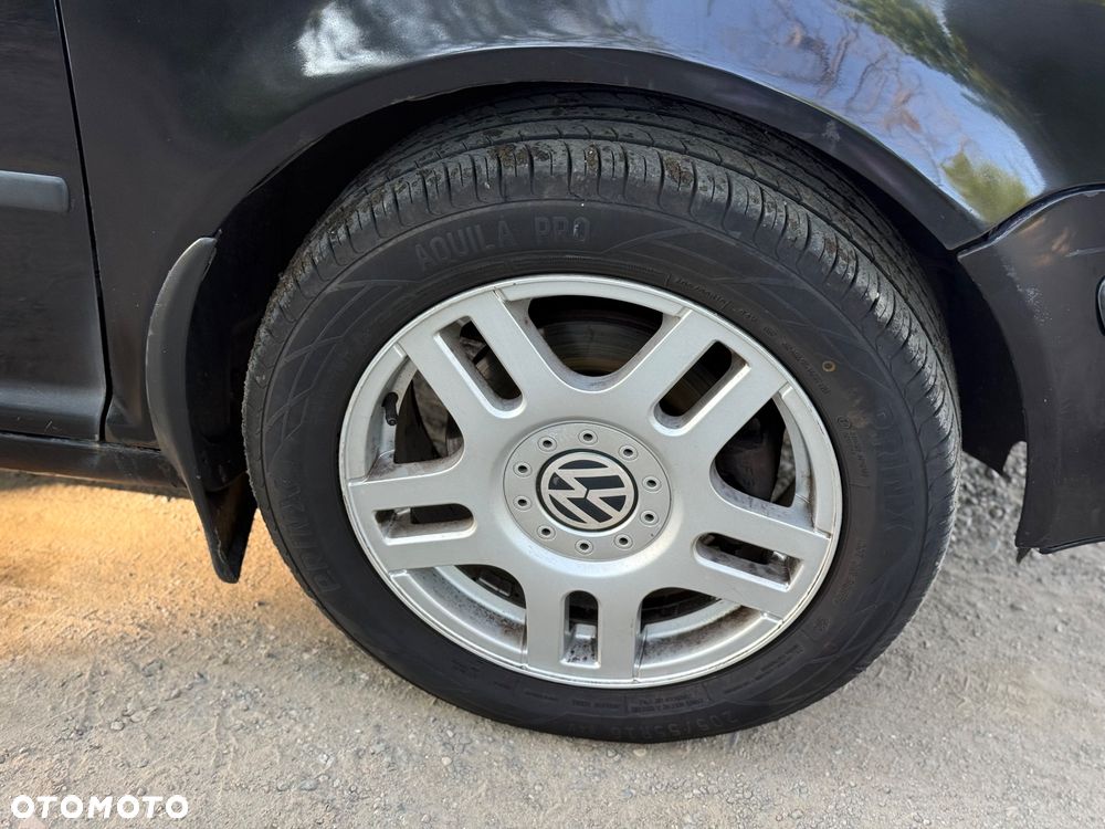Volkswagen Bora Variant 1.6 - 10