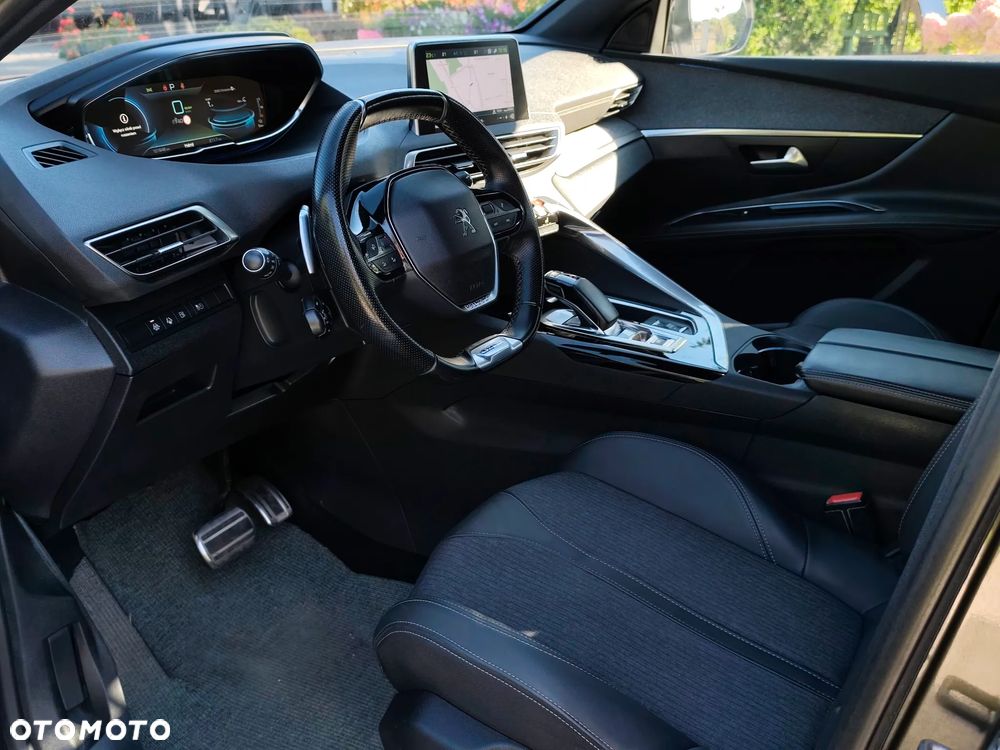 Peugeot 3008 1.6 PureTech Hybrid PHEV Allure Pack S&S EAT8 - 22