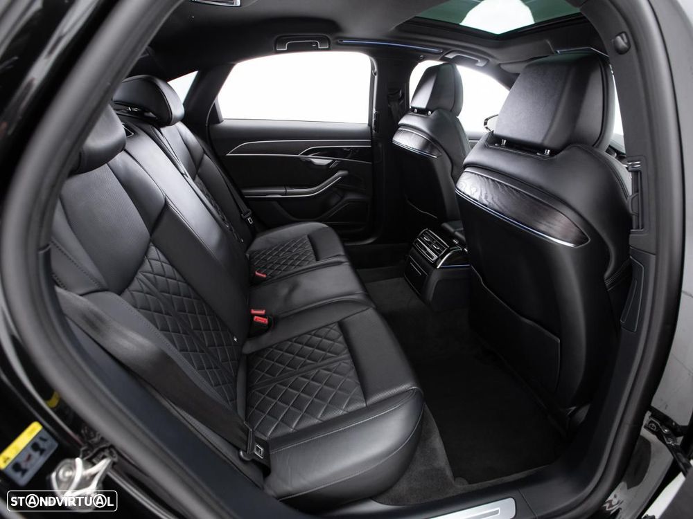Audi S8 - 13