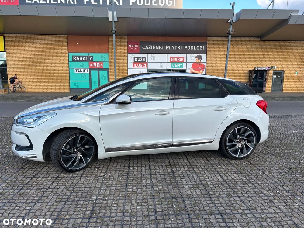 DS Automobiles DS 5 - 9
