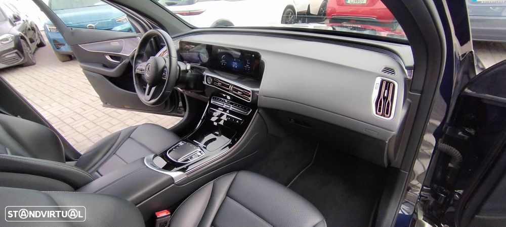 Mercedes-Benz EQC 400 4Matic - 32