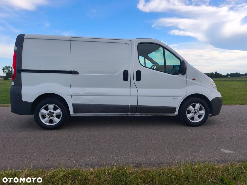 Opel Vivaro - 5