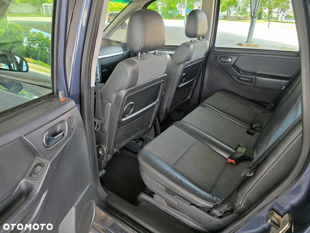 Opel Meriva 1.7 CDTI Cosmo - 9