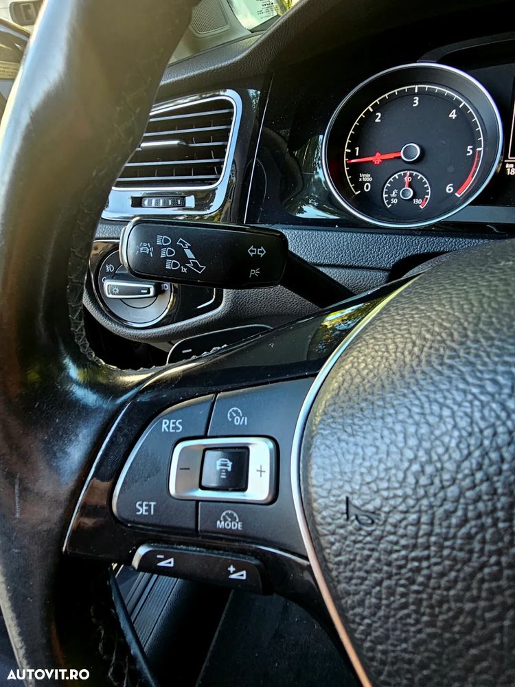 Volkswagen Golf 2.0 TDI DSG Highline - 21