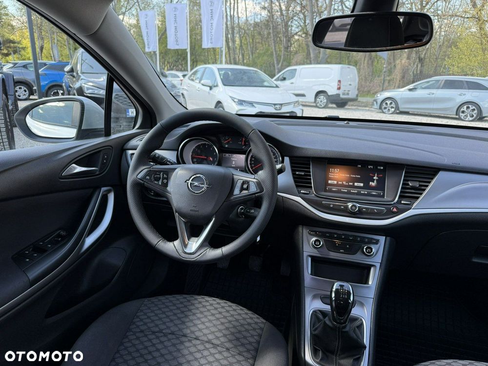 Opel Astra 1.4 T Enjoy S&S - 13