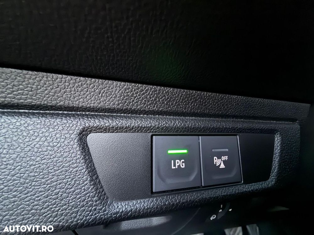 Dacia Sandero Stepway ECO-G 100 MT6 Comfort - 11