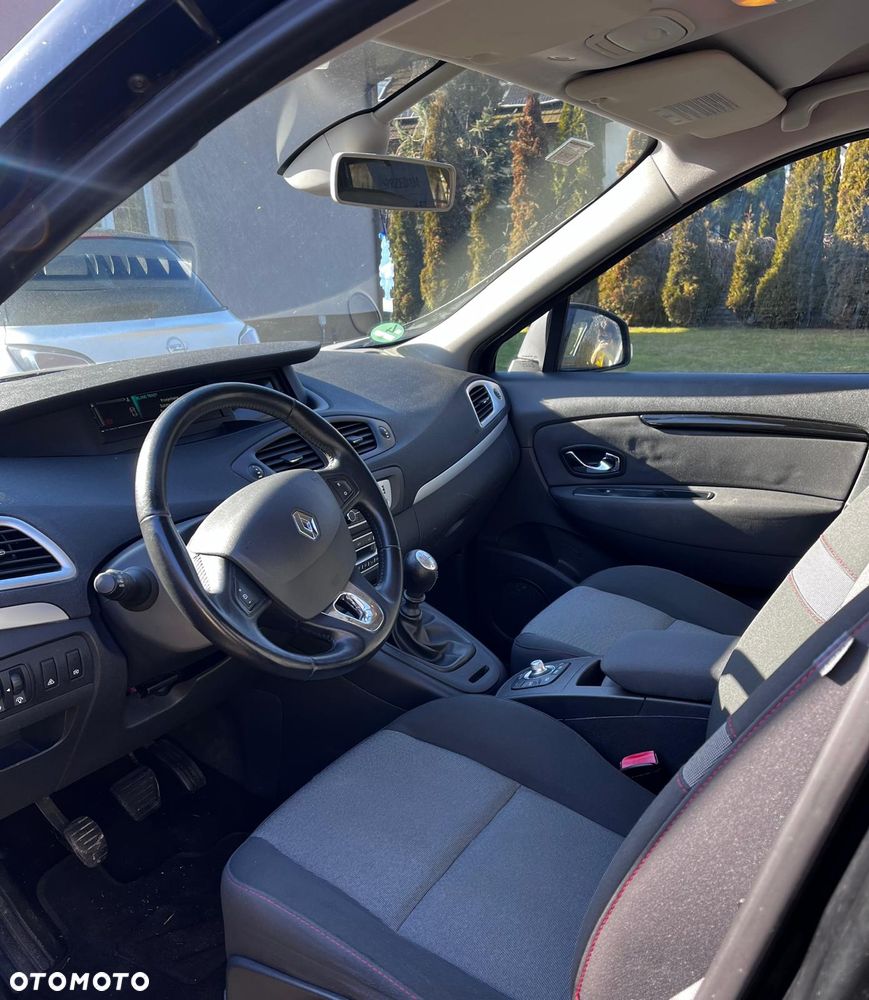 Renault Scenic ENERGY TCe 115 S&S Paris - 8