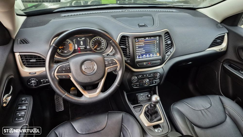 Jeep Cherokee 2.0 MJD Longitude - 8