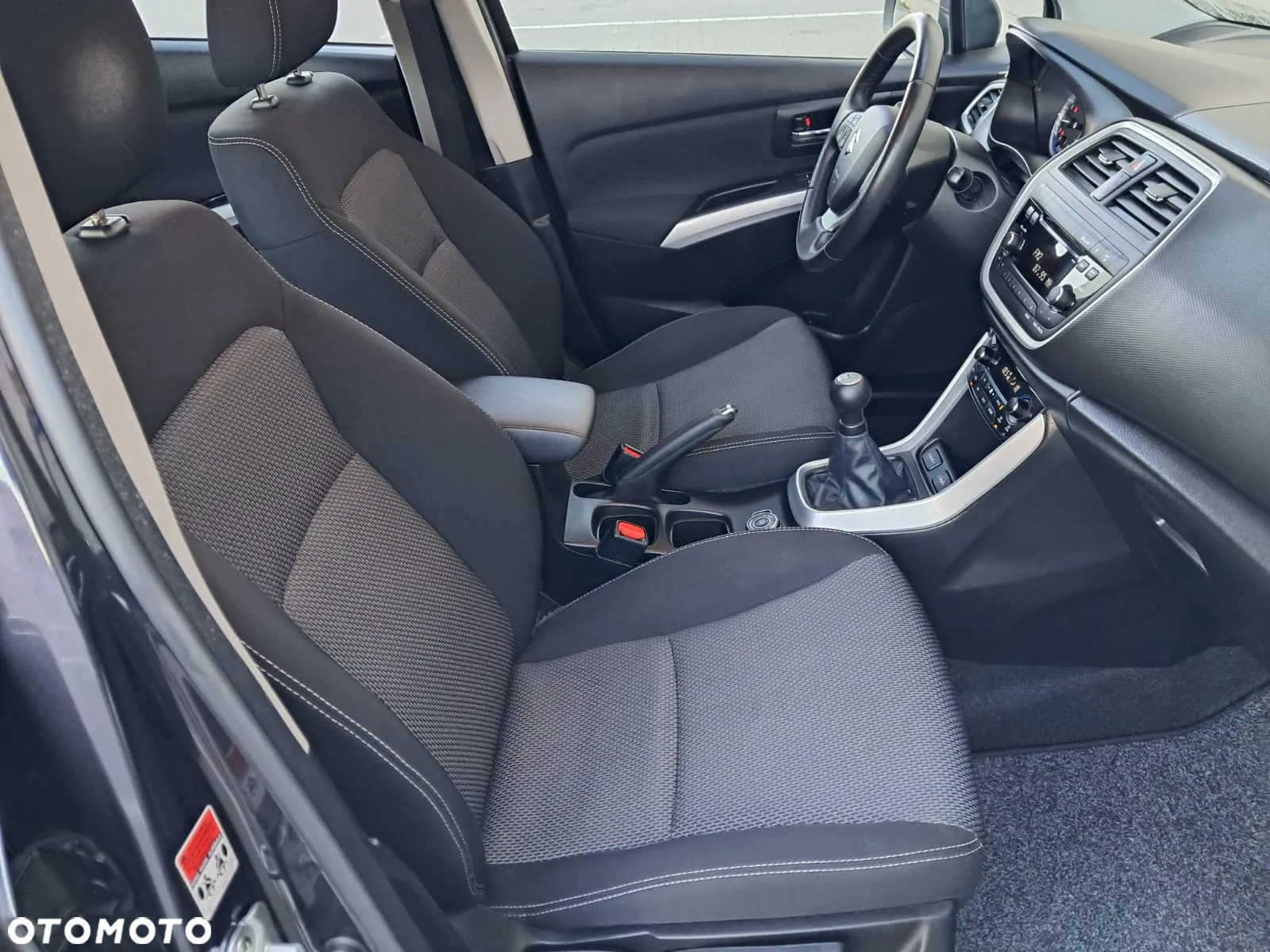 Suzuki SX4 S-Cross 1.6 VVT 4x4 Comfort+ - 25