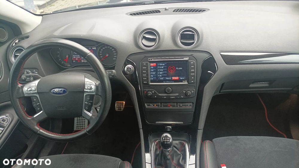 Ford Mondeo 2.0 EcoBoost Titanium S - 12