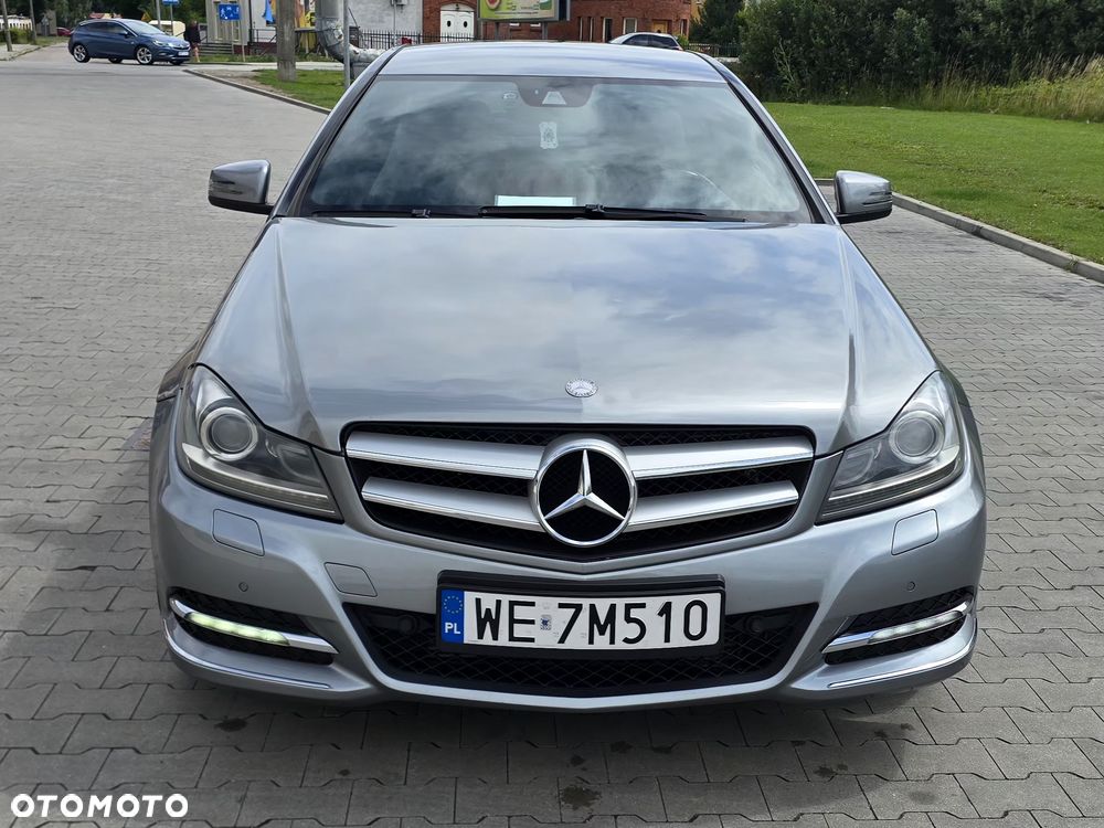 Mercedes-Benz Klasa C 250 CGI BlueEff - 1