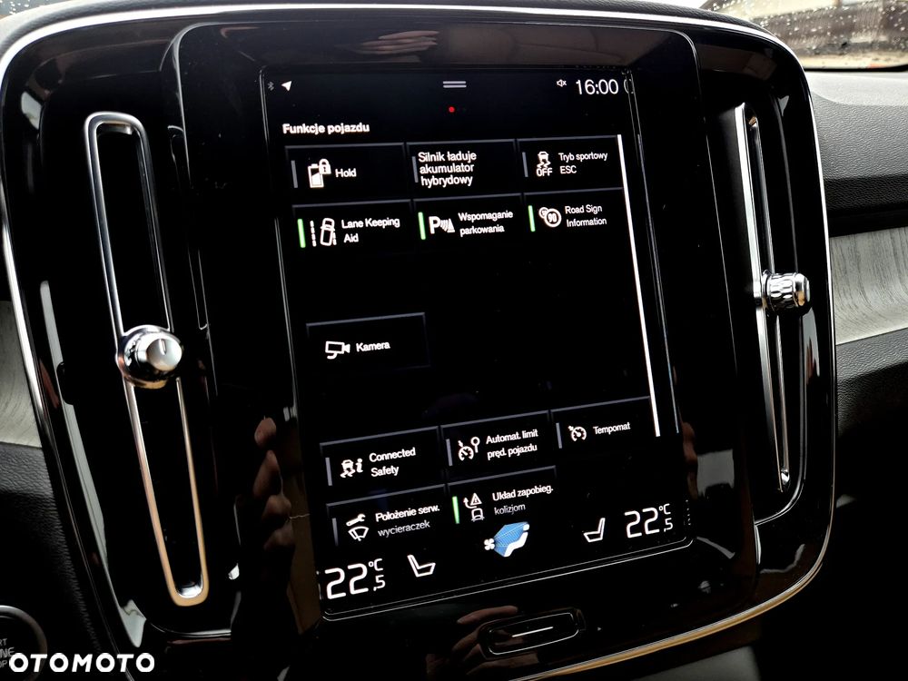 Volvo XC 40 T4 Recharge DKG Inscription - 16