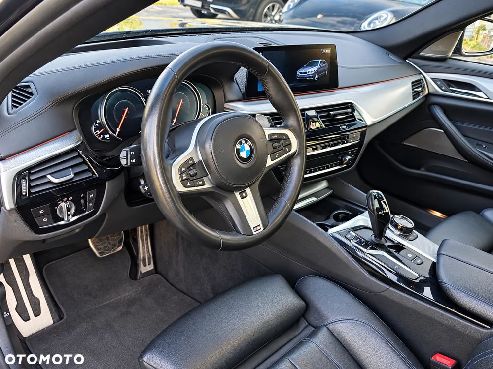 BMW Seria 5 540i xDrive M Sport sport - 25