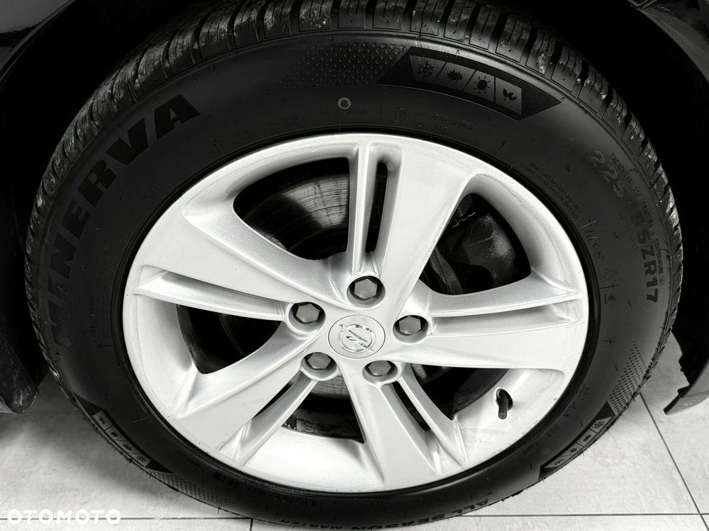 Opel Insignia - 11