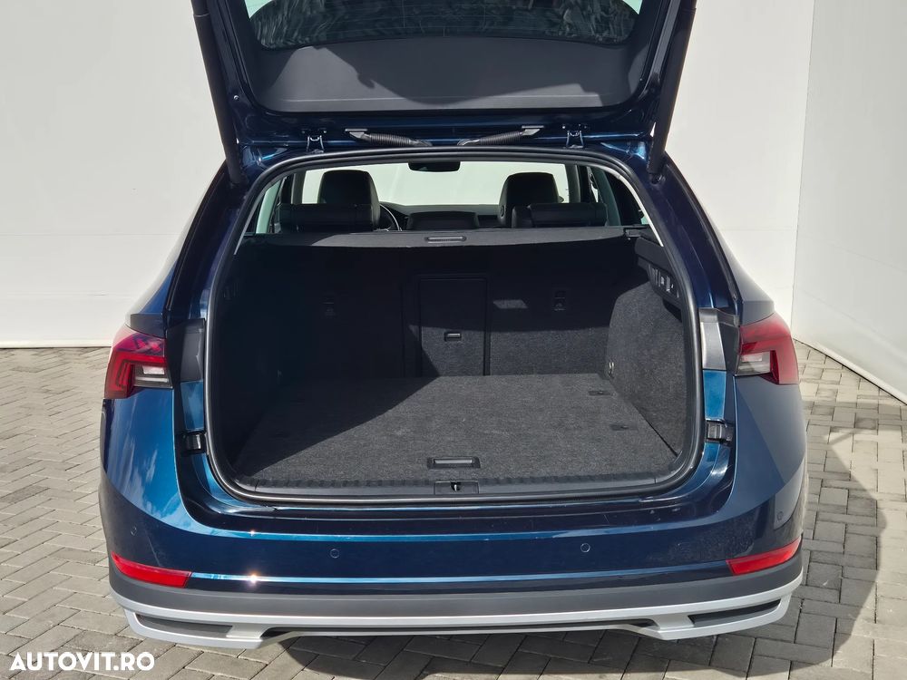 Skoda Octavia 2.0 TDI DSG 4X4 Scout - 33