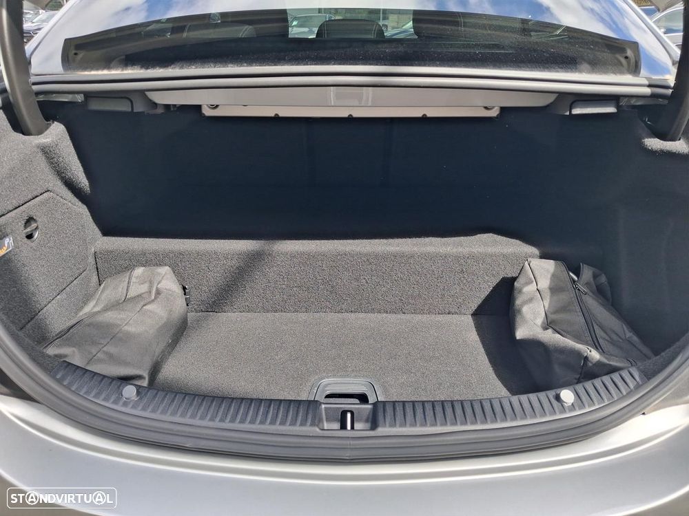 Mercedes-Benz C 300 de AMG Line - 12