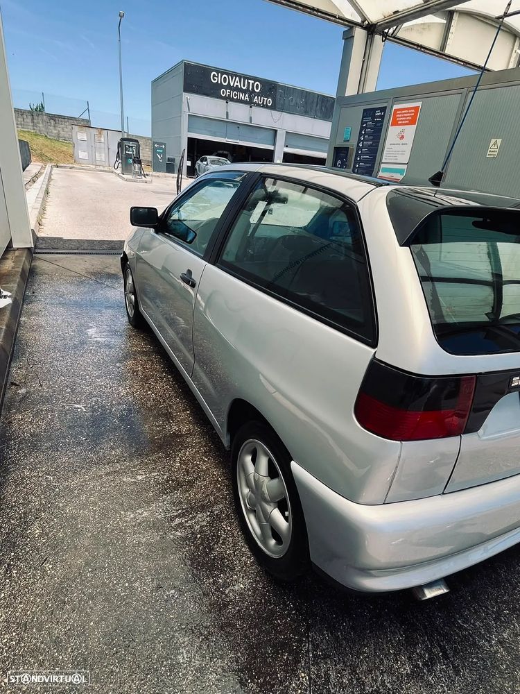 SEAT Ibiza 1.9 TDi Latino - 4