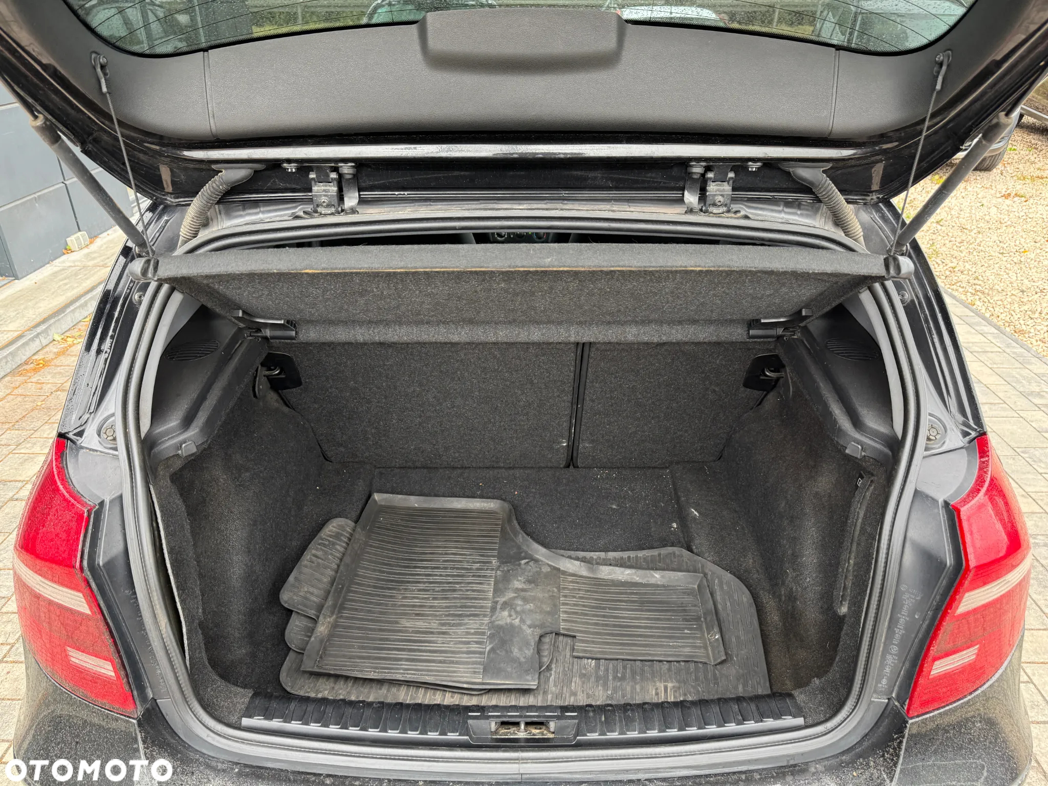 BMW Seria 1 118d - 22