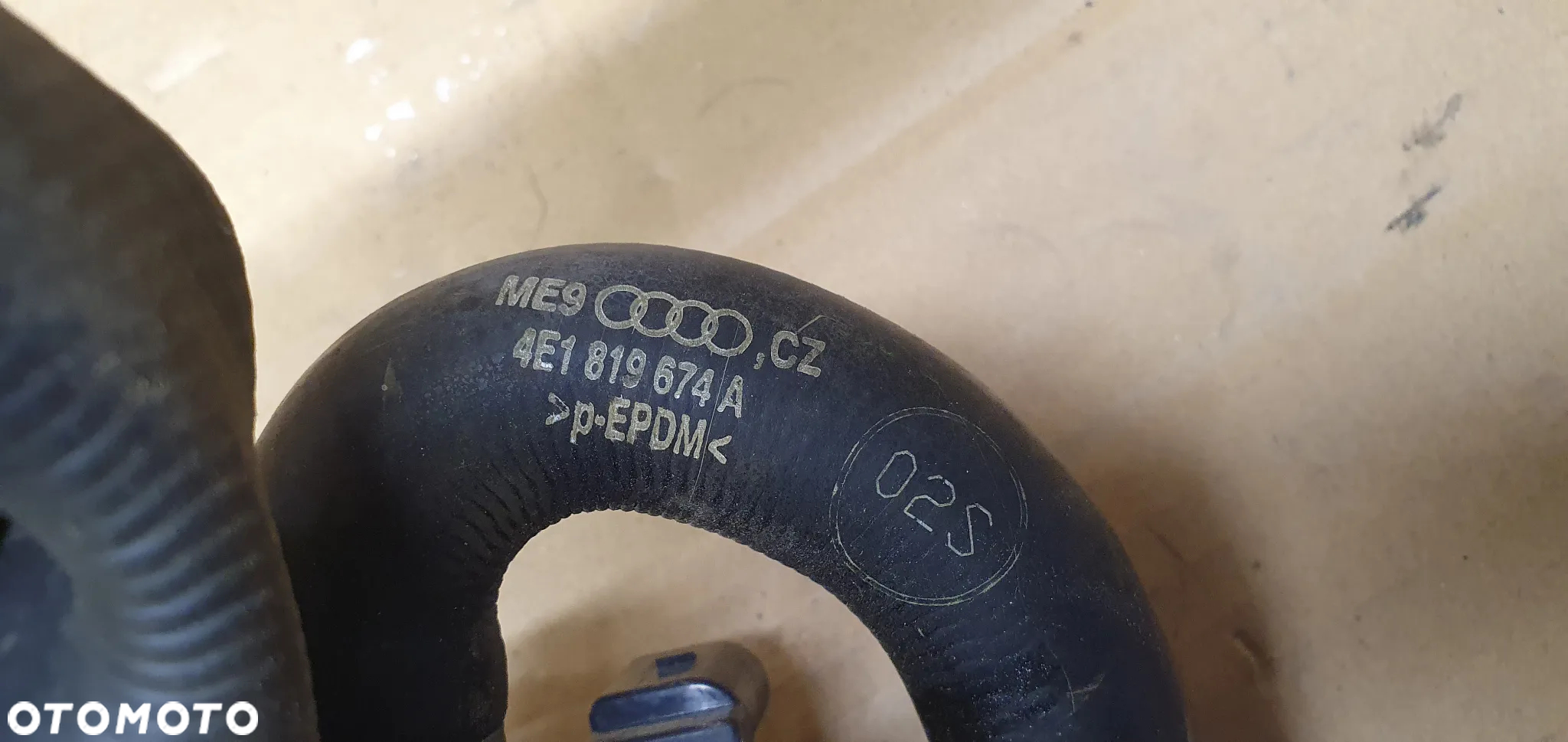 Dodatkowa pompka obiegu wody elektrozawór węże Audi A8 D3 4.2 TDI 4E0959617C - 13