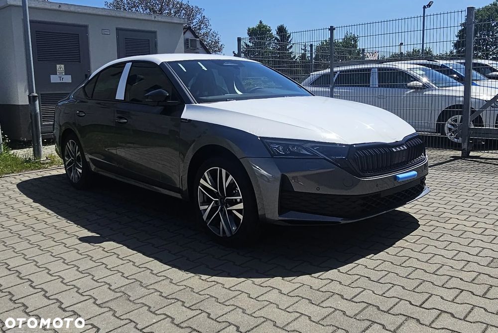 Skoda Octavia 1.5 TSI mHEV Sportline DSG - 8
