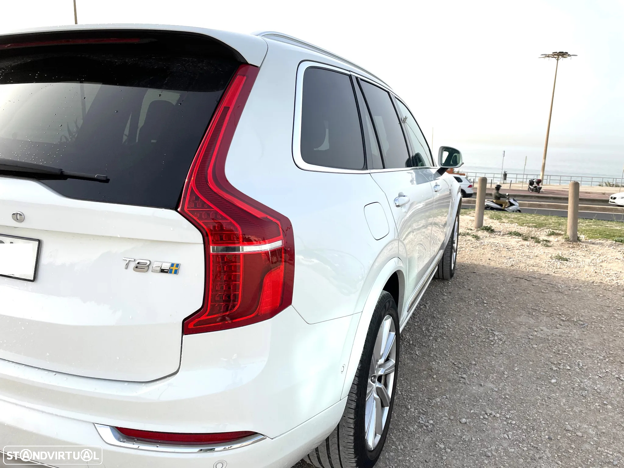Volvo XC 90 2.0 T8 PHEV Inscription AWD - 9