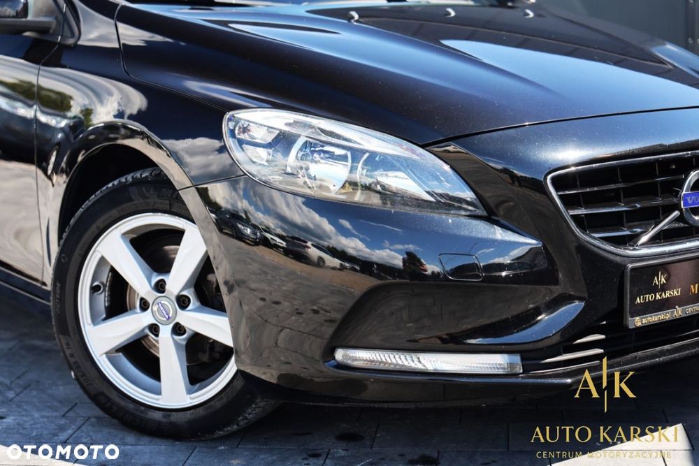 Volvo V40 - 11