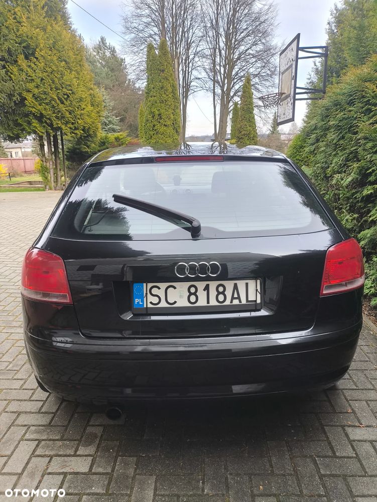 Audi A3 3-drzwiowe 1.6 Ambiente - 8