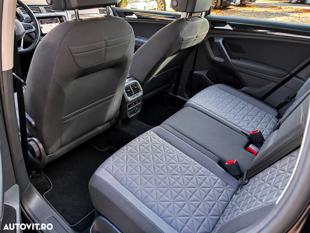 Volkswagen Tiguan - 8