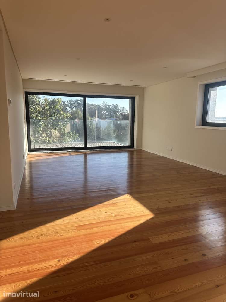 Arrenda-se Apartamento T3 – Edifício Tulipa | Centro da Maia - Grande imagem: 4/23