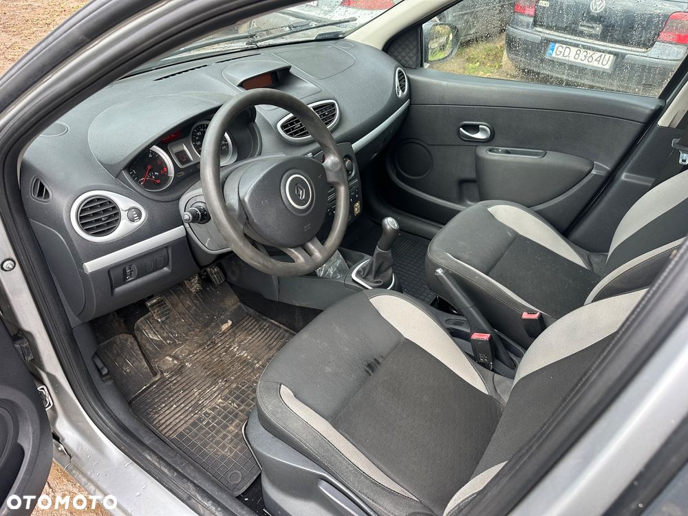 Renault Clio 1.5 dCi Pack Dynamique - 15