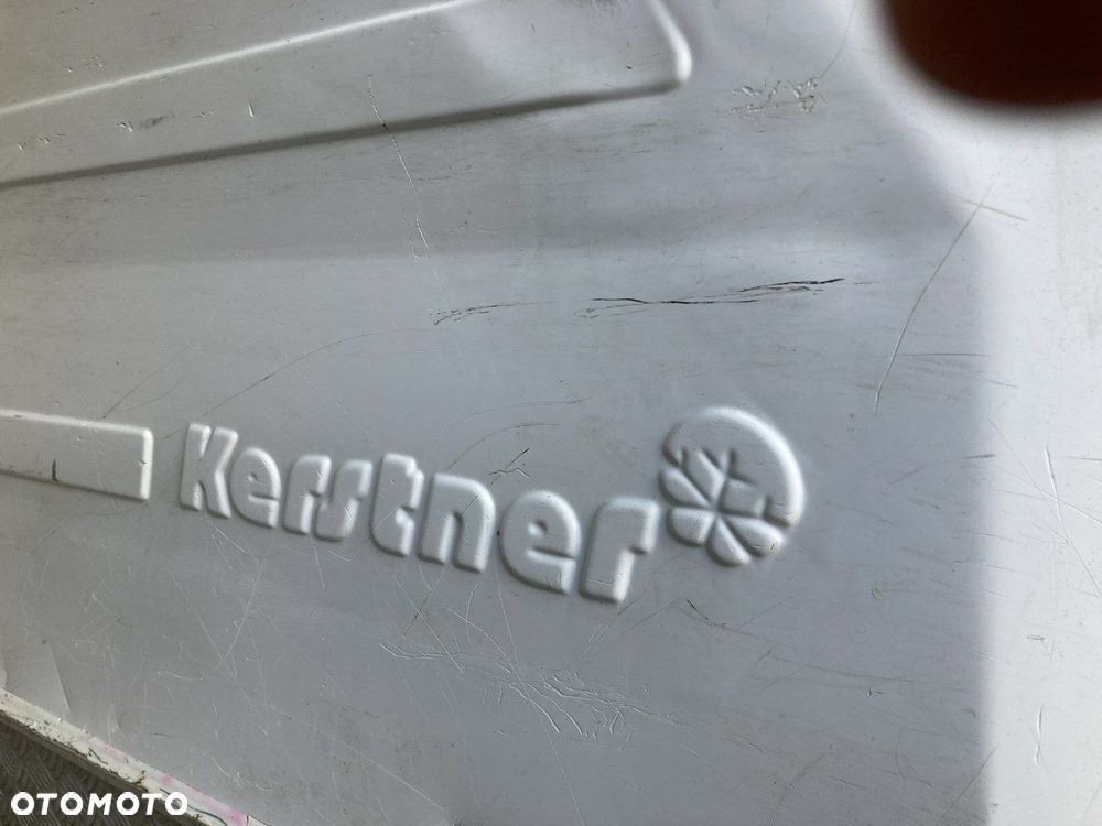 Mercedes-Benz Sprinter - 12