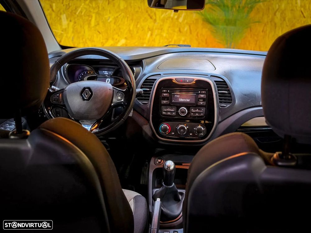 Renault Captur 1.0 TCe Intens - 25