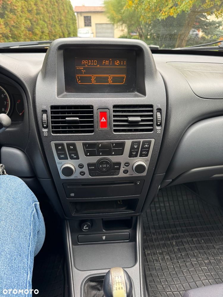 Nissan Almera II 1.5 Visia - 9