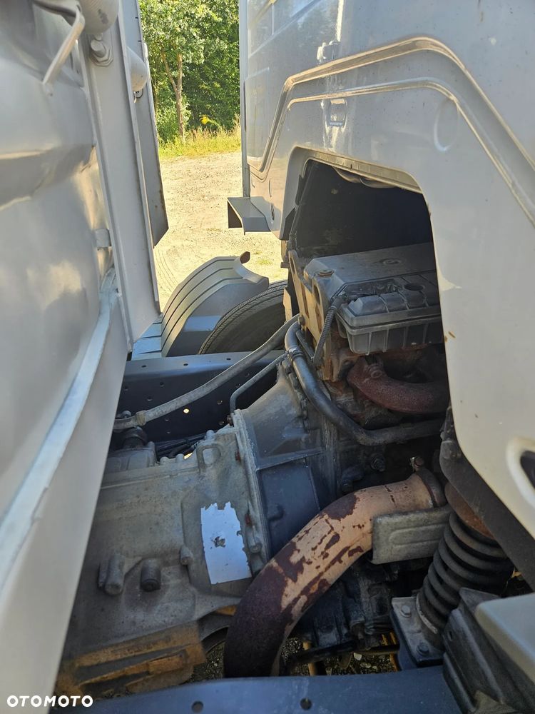 Mercedes-Benz ATEGO 1223 4x2 - 17