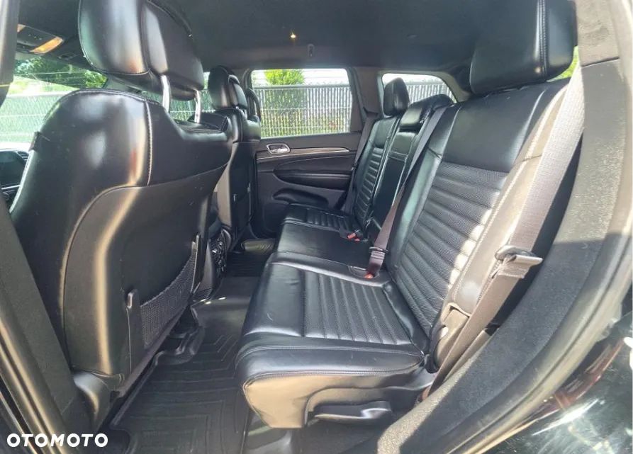 Jeep Grand Cherokee - 10