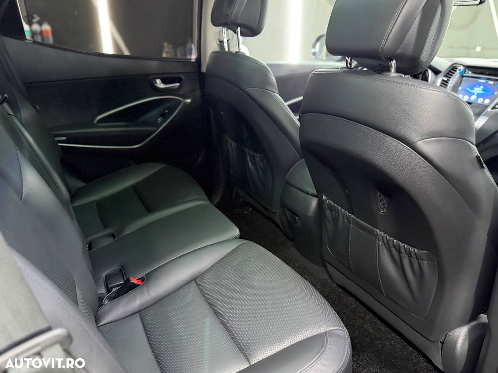 Hyundai Santa Fe Grand 2.2 CRDI 4WD Automatik Premium - 22