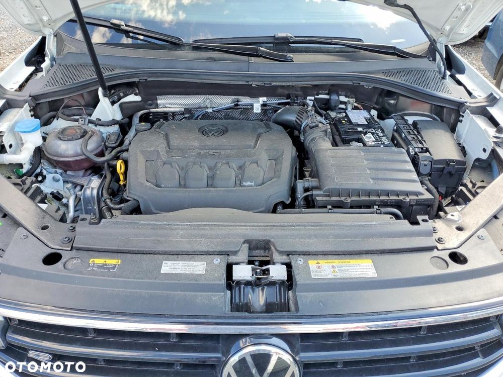 Volkswagen Tiguan - 11