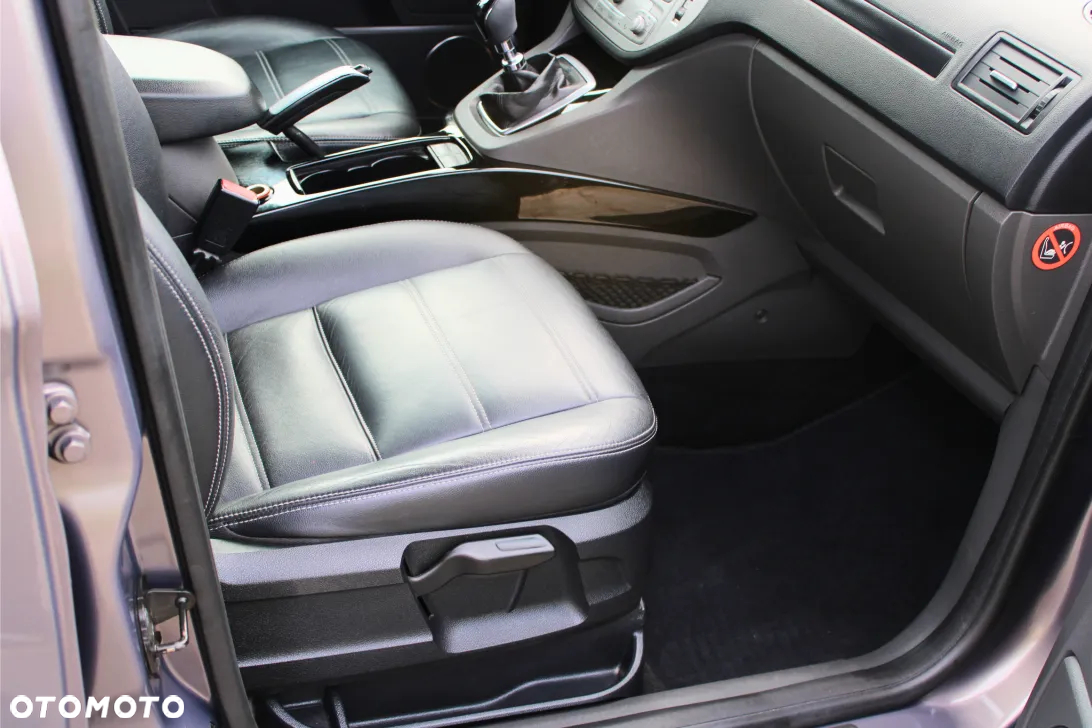 Ford Kuga 2.0 TDCi Titanium - 16