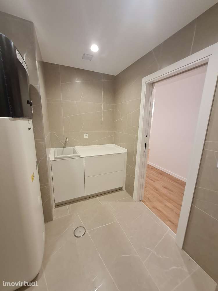 T2 DPX novo junto ao Palácio do Gelo - Grande imagem: 4/33