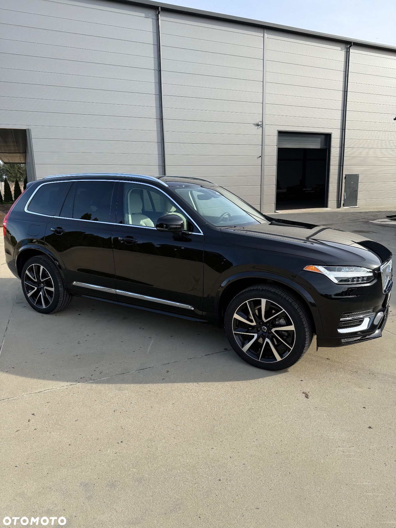 Volvo XC 90 - 1