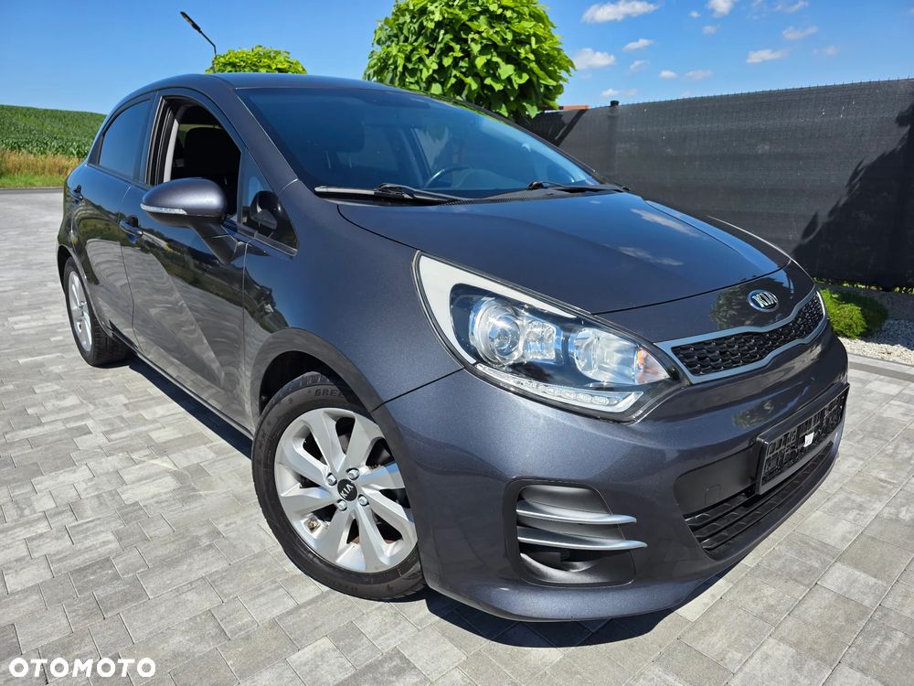 Kia Rio 1.2 Dream Team Edition - 1